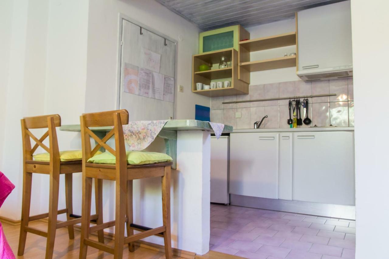 Ferienwohnung Karmen A Veli Lošinj Exterior foto