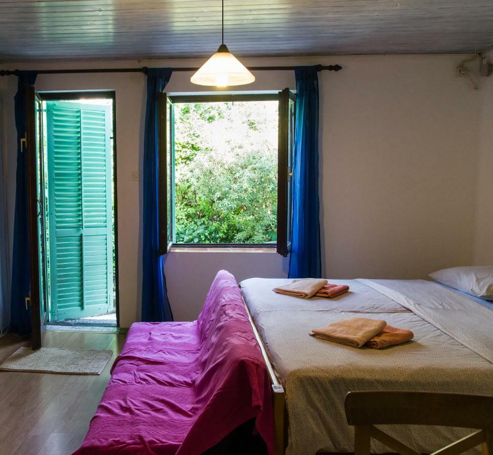 Ferienwohnung Karmen A Veli Lošinj Exterior foto